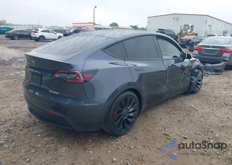 2022 Tesla Model Y Performance Dual Motor All-Wheel Drive z USA, uszkodzony, nr VIN 7SAYGDEF9NF377005